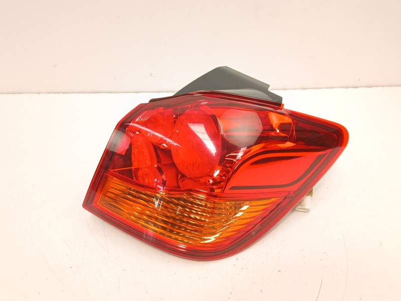 Recambio de piloto trasero derecho para mitsubishi asx (ga_w_) 1.8 di-d (ga6w) referencia OEM IAM 8330A690  