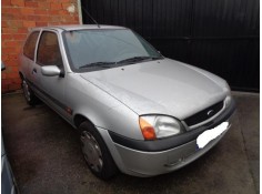 ford fiesta del año 2001