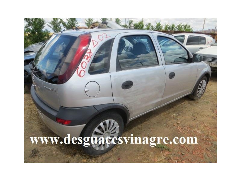 opel corsa del año 2002
