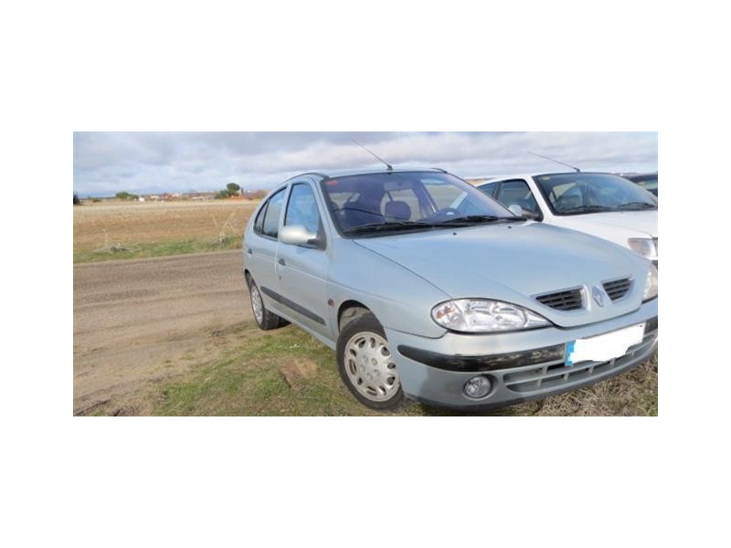 renault megane del año 2000
