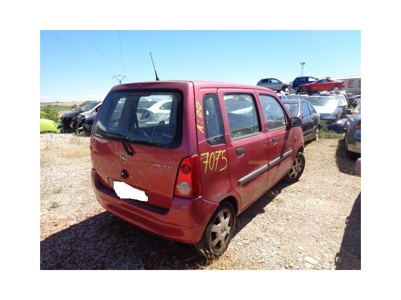 opel agila del año 2000