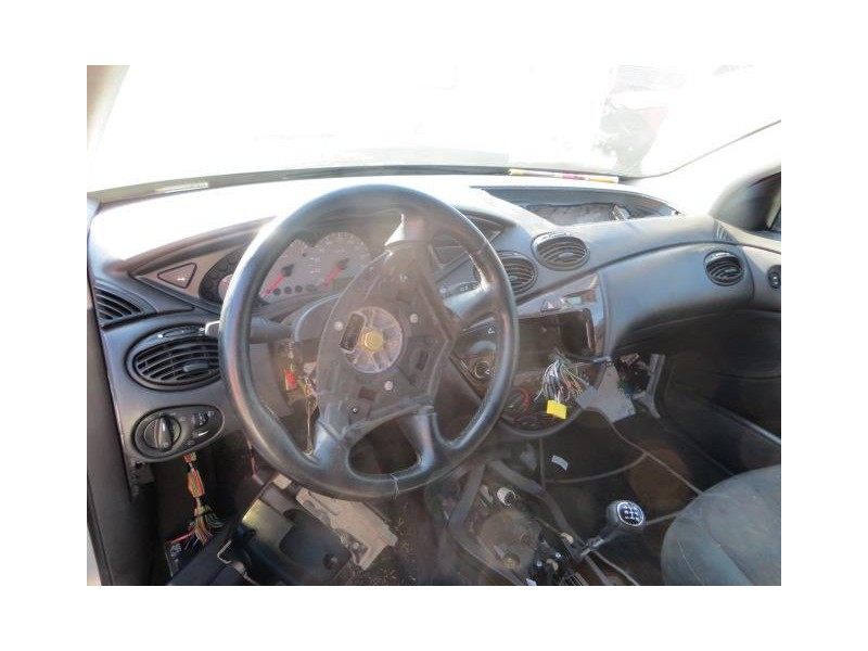 ford focus del año 1999