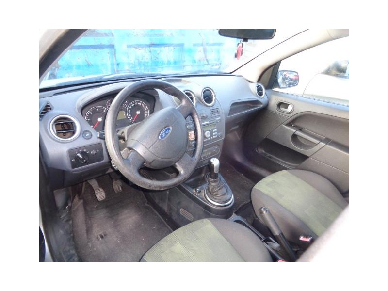 ford fiesta del año 2006