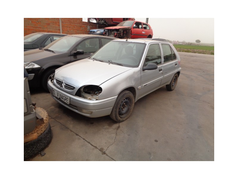 citroen saxo del año 2001