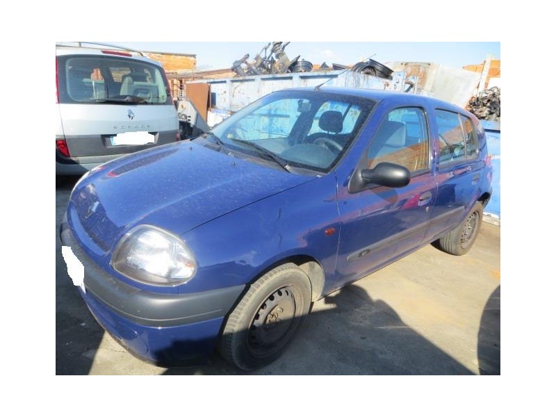 renault clio del año 2001