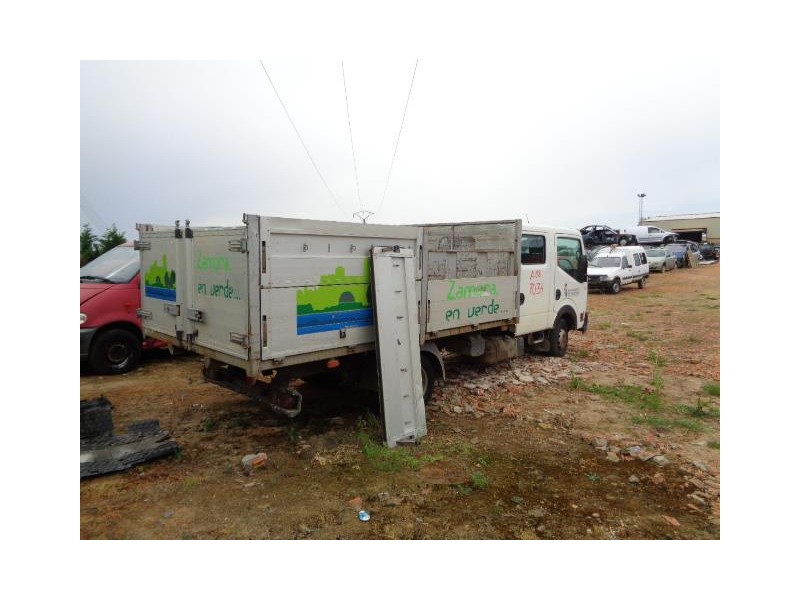 nissan cabstar del año 2008