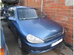 kia rio del año 2002
