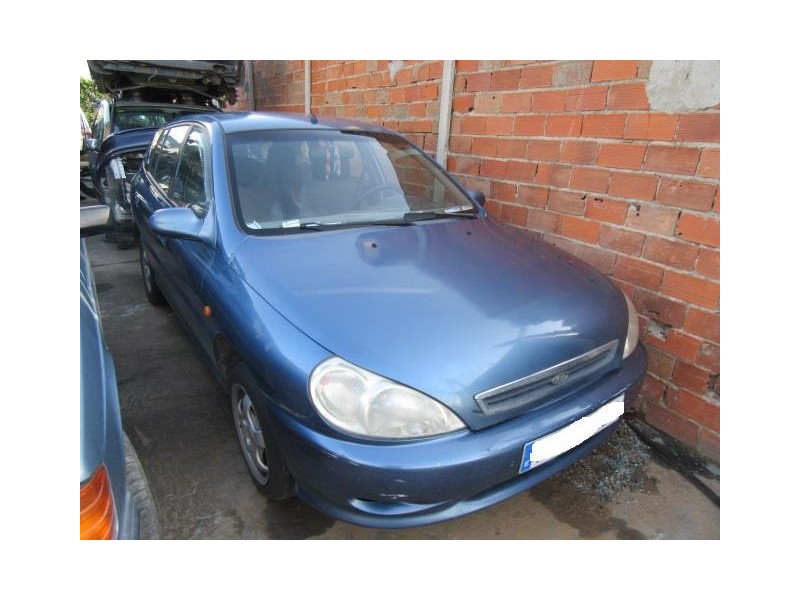 kia rio del año 2002