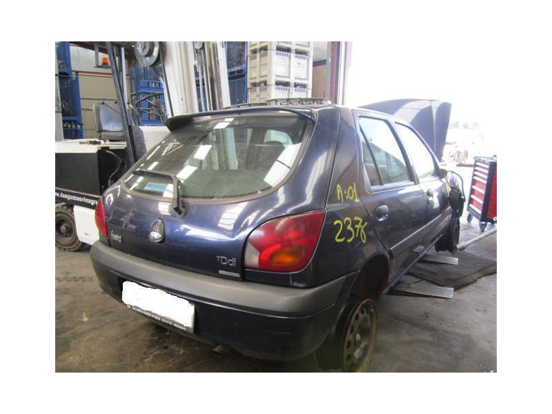 ford fiesta del año 2001