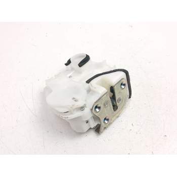 CERRADURA PUERTA DELANTERA DERECHA 5715A576 