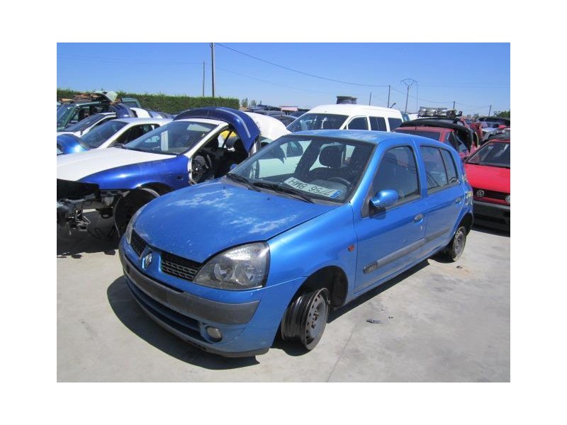 renault clio del año 2001