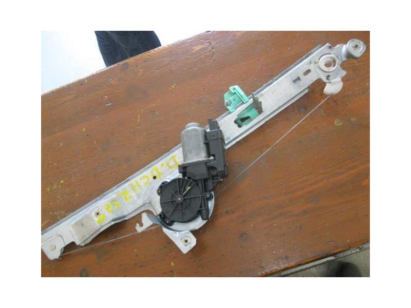 Recambio de elevalunas delantero derecho para renault scenic 1.9 dci f9q d612 referencia OEM IAM CONFORD  