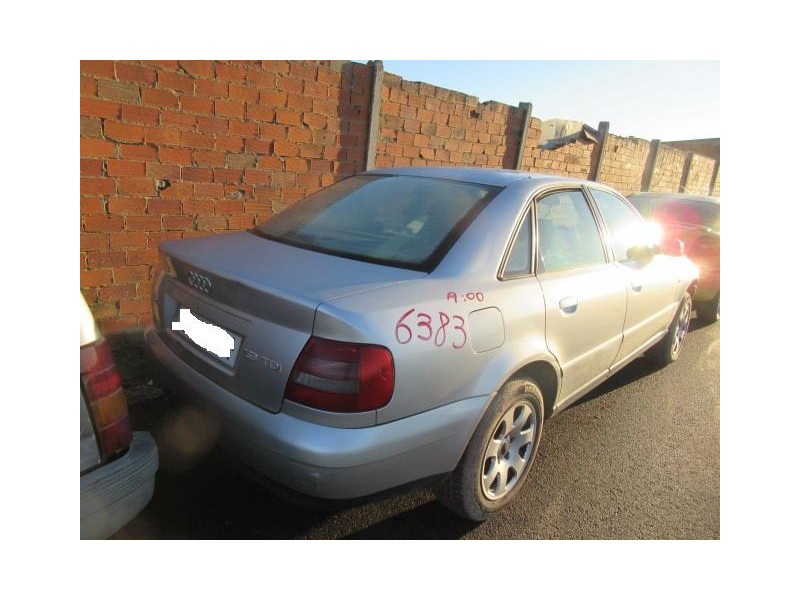 audi a4 del año 2000