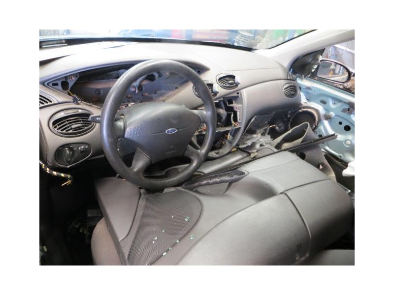 ford focus 1.8 tddi (89,73cv del año 2001