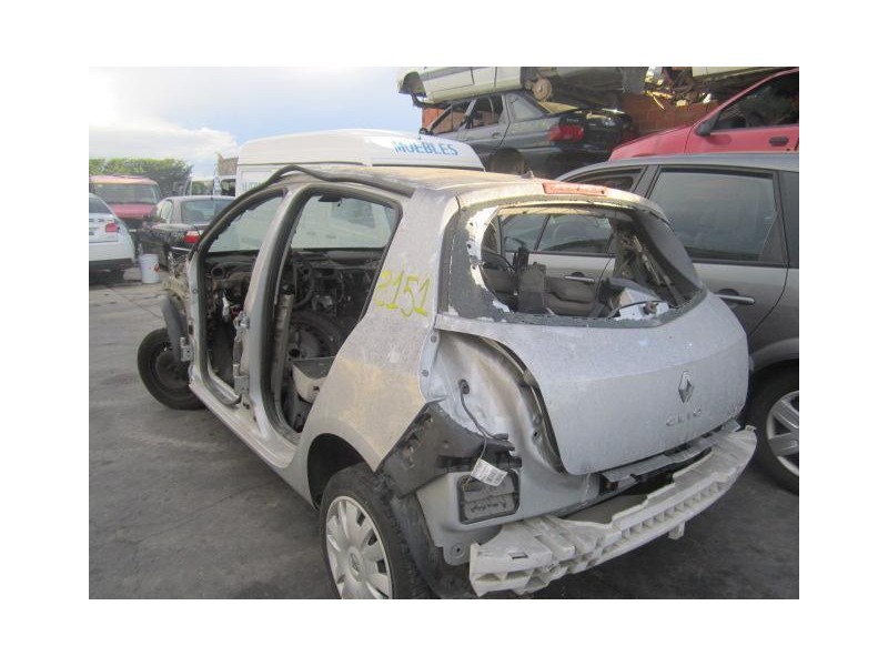 renault clio del año 2005