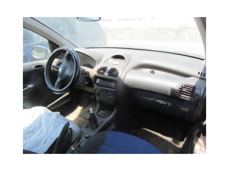 peugeot 206 del año 1998