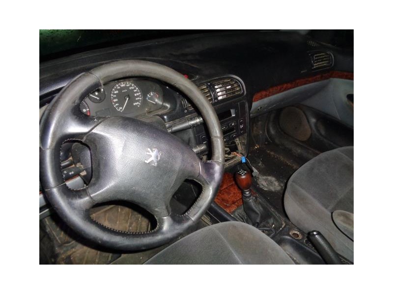 peugeot 406 del año 2000