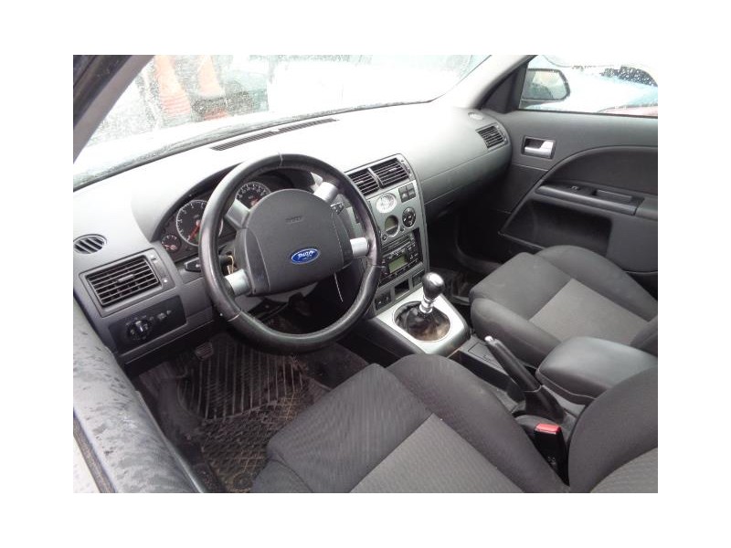 ford mondeo del año 2001