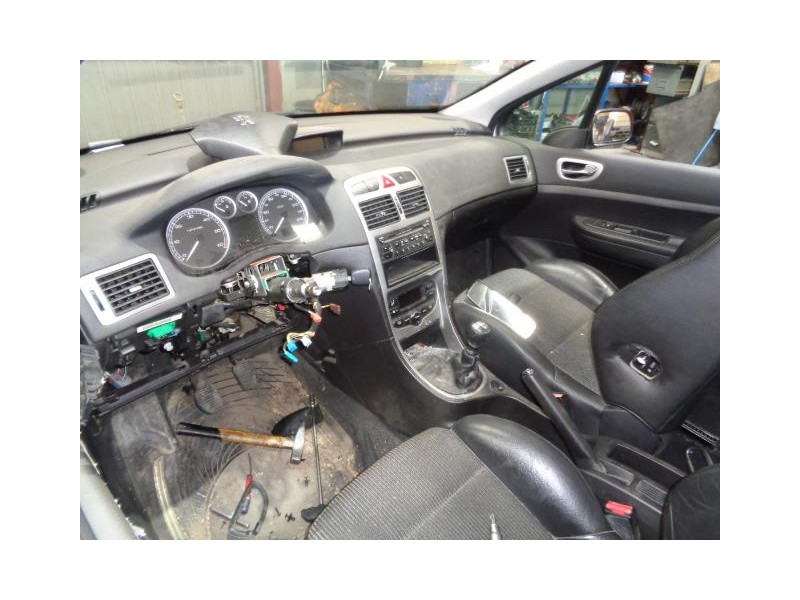 peugeot 307 del año 2004