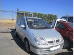 renault megane del año 2001