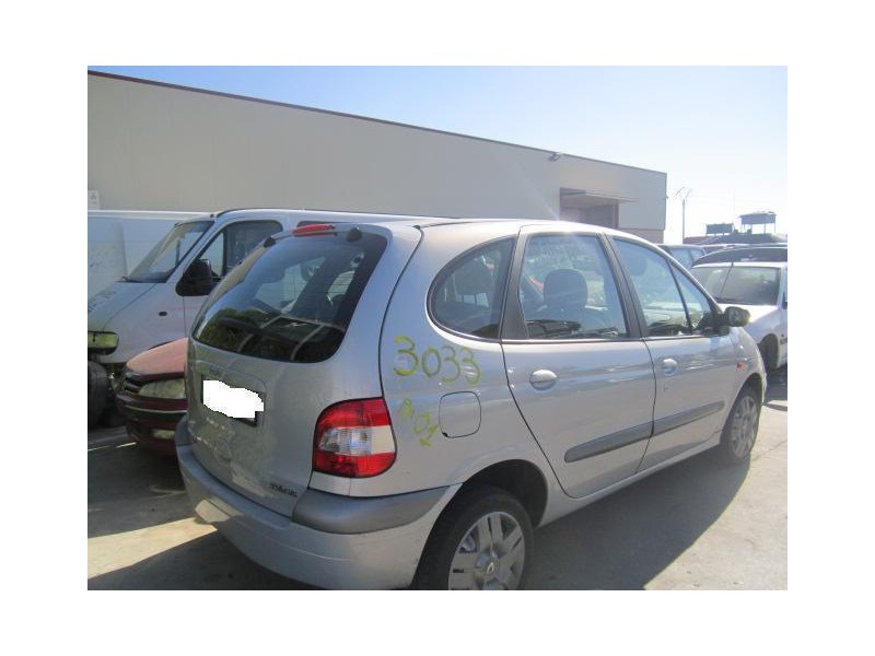 renault megane del año 2001