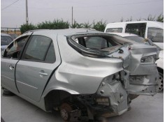 renault laguna del año 2004