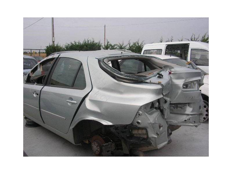 renault laguna del año 2004