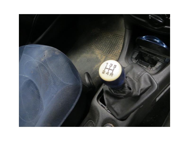 peugeot 206 del año 2001