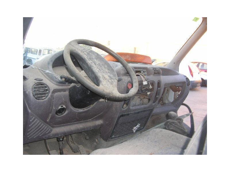 renault master del año 2001