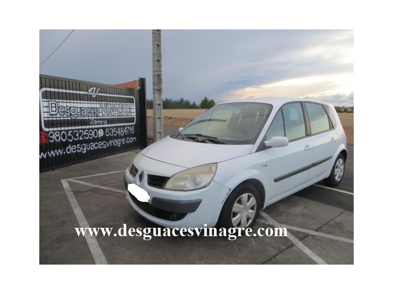 renault scenic del año 2007