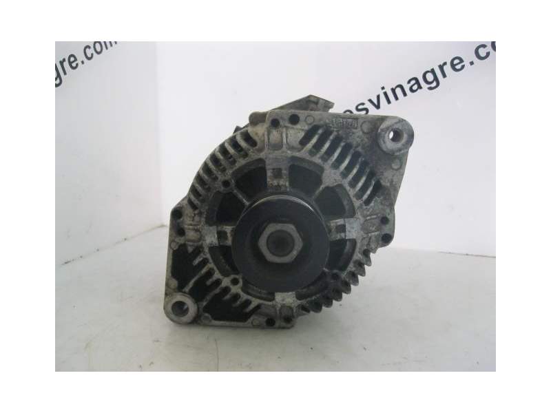 Recambio de alternador para opel sintra (apv) 2.2 i 16v (oun16, y94) referencia OEM IAM 2808490A  