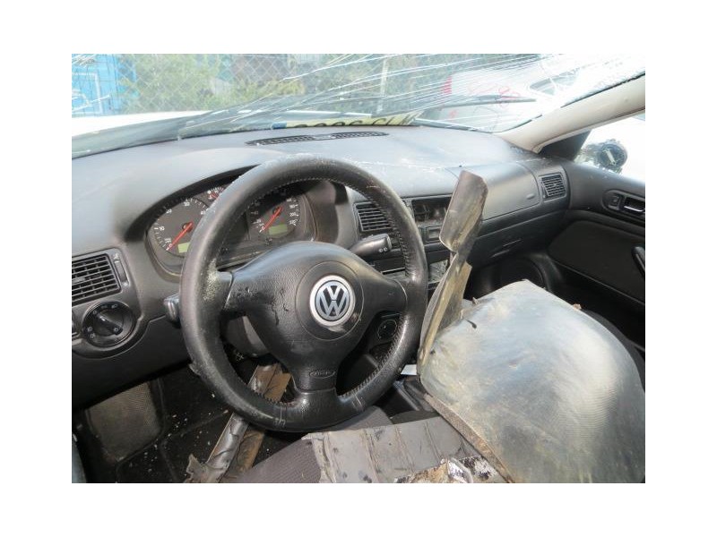 volkswagen golf del año 2001