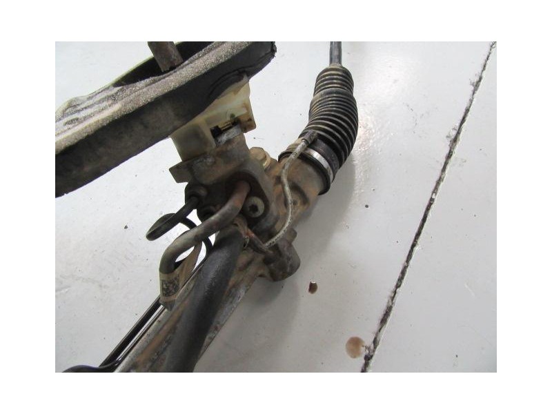 Recambio de direccion asistida : ford mondeo : 2.0 cdti (115,57cv) [2002] para ford mondeo 2.0 cdti referencia OEM IAM   