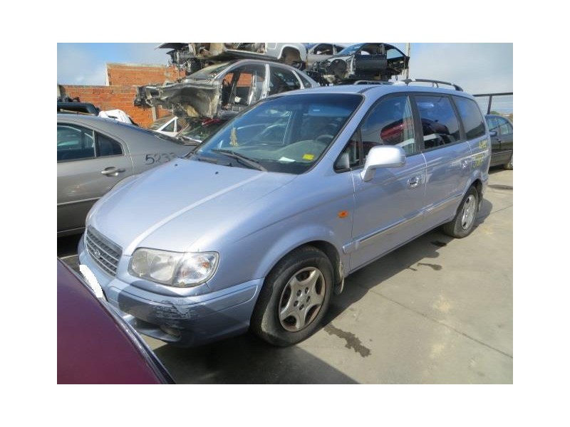 hyundai trajet del año 2002