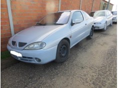 renault megane del año 2000