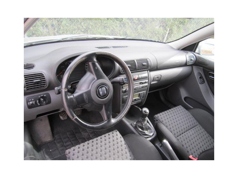 seat leon del año 2001