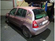 renault clio del año 2001 2