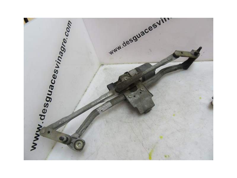 Recambio de motor limpia delantero para seat ibiza iii (6l1) 1.9 tdi referencia OEM IAM 0390241526  