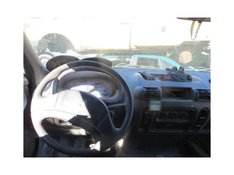 renault master del año 2001