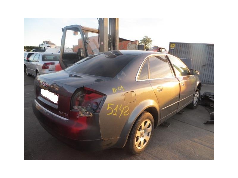 audi a4 del año 2001