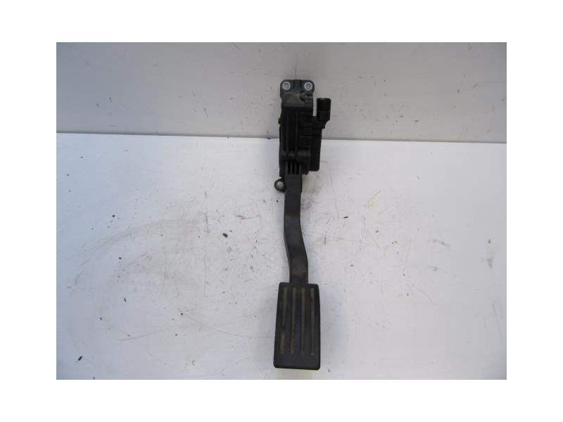 Recambio de potenciometro aceleracion para ford focus 1.6 tdci max 1.6tdci- g8db automatico referencia OEM IAM 3M519F836CF 6PV00