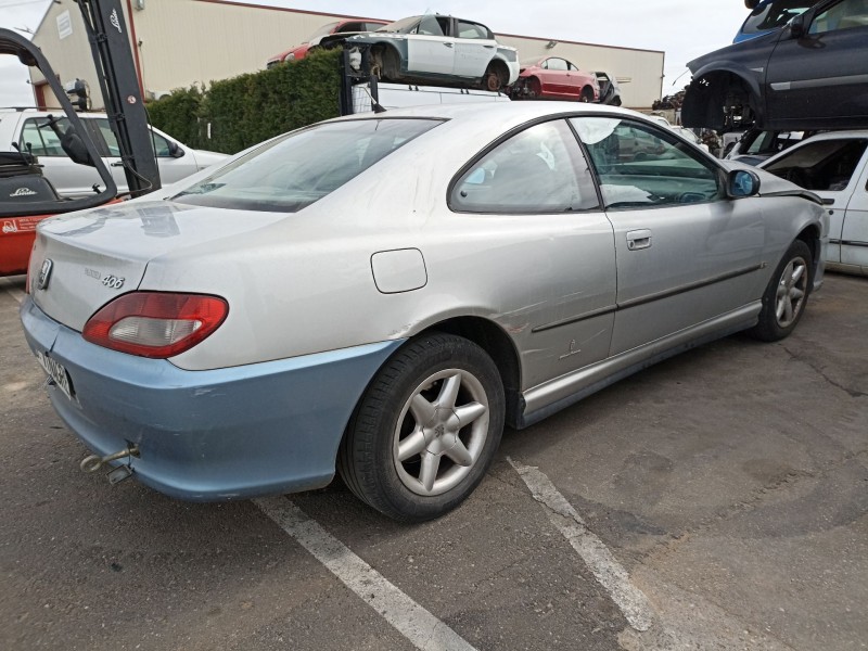 peugeot 406 del año 2002