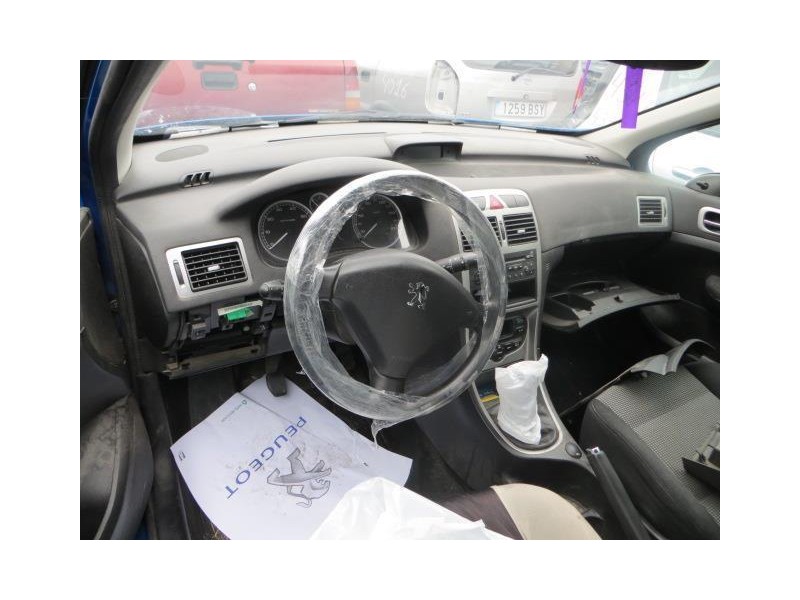 peugeot 307 del año 2004