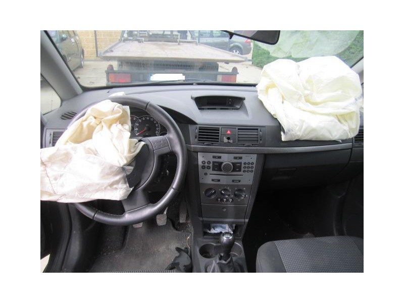 opel meriva del año 2009