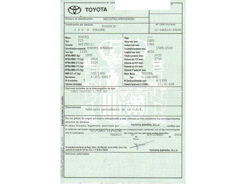 toyota avensis del año 2005