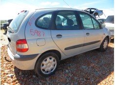 renault scenic del año 2001 2