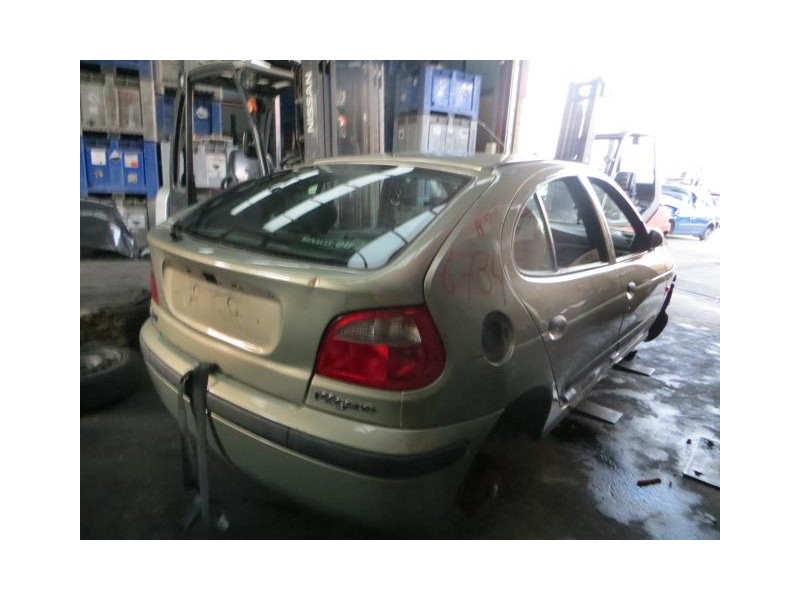 renault megane del año 2001