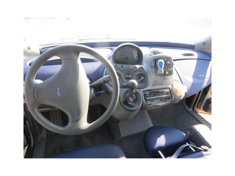 fiat multipla del año 2000