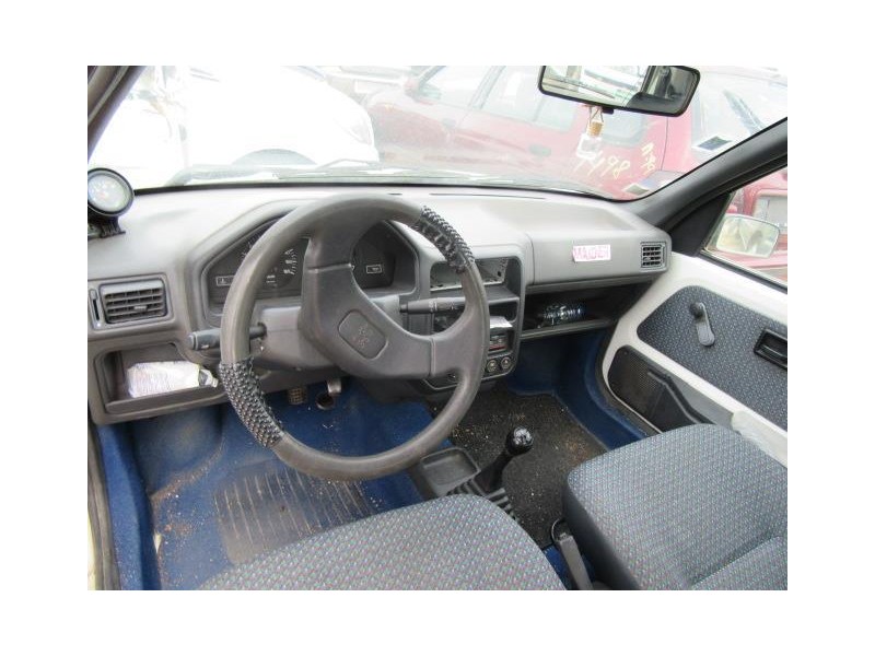 peugeot 106 del año 1993
