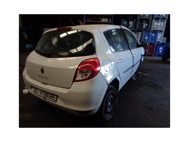 renault clio del año 2010